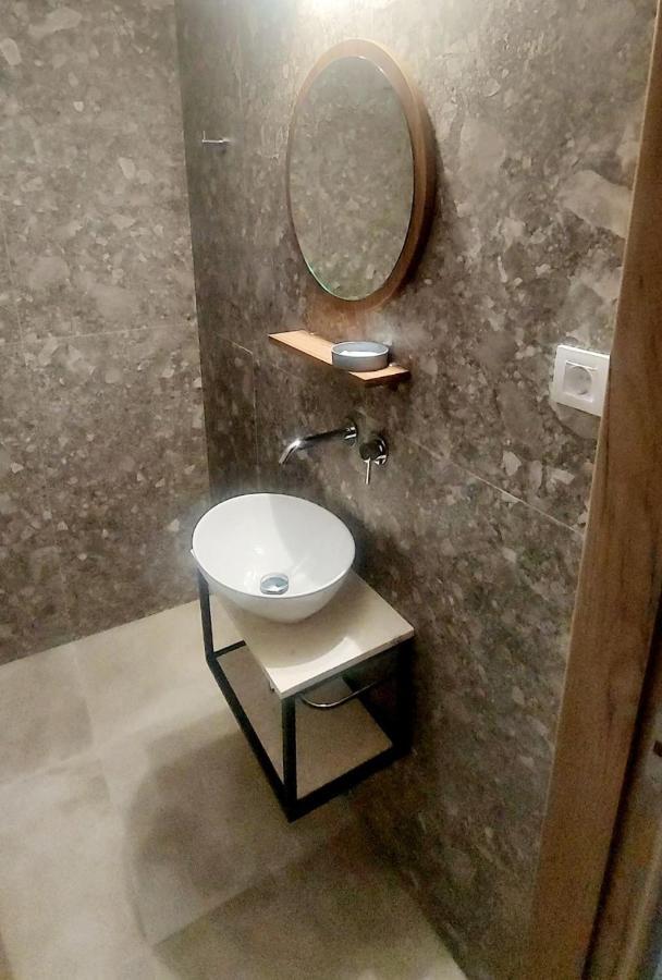 Amimaya Apartments Emporeiós Екстериор снимка
