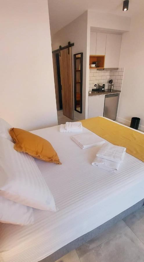 Amimaya Apartments Emporeiós Екстериор снимка