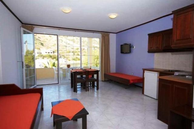 Amimaya Apartments Emporeiós Екстериор снимка